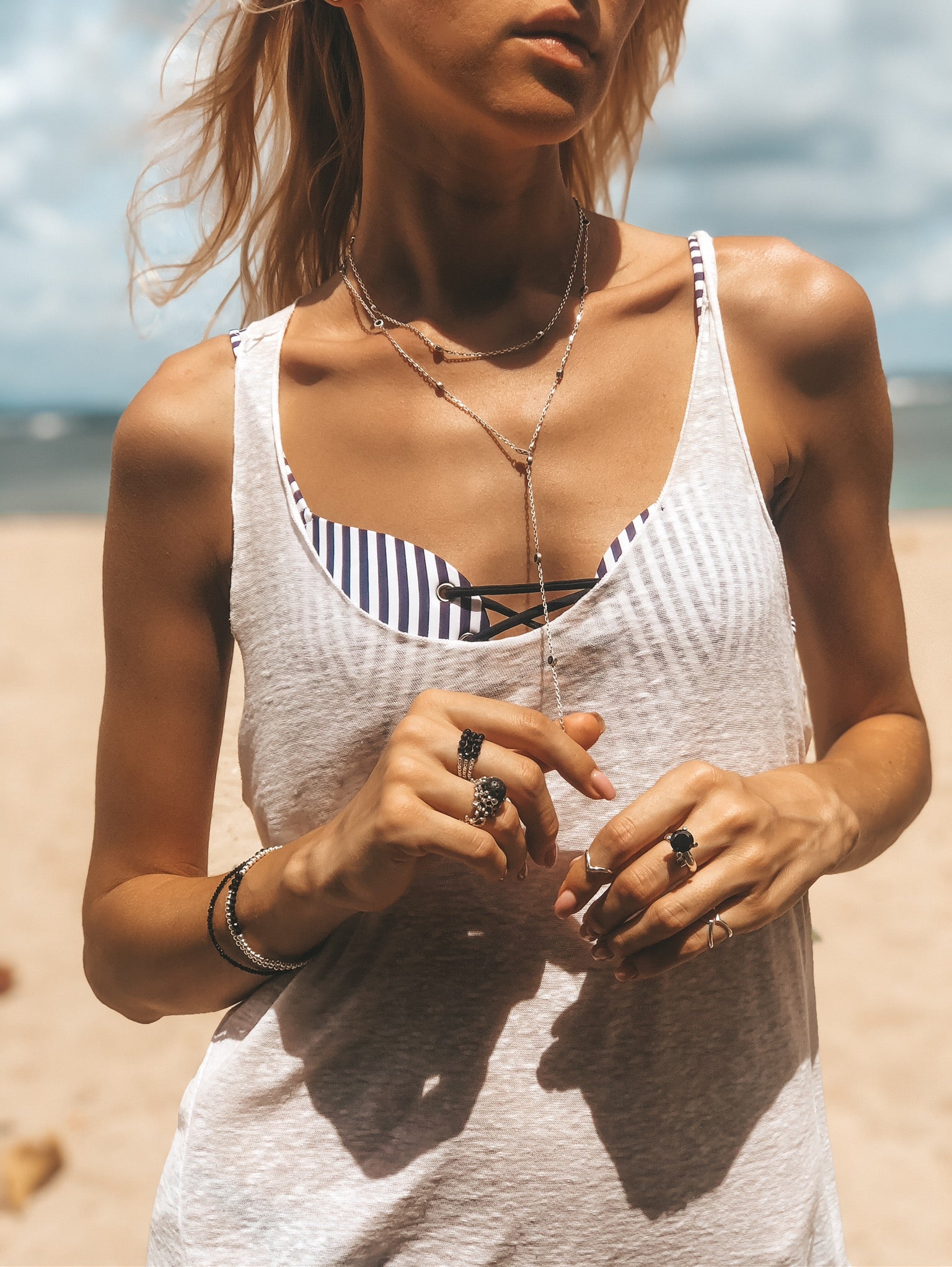 19 Stones Circle Necklace